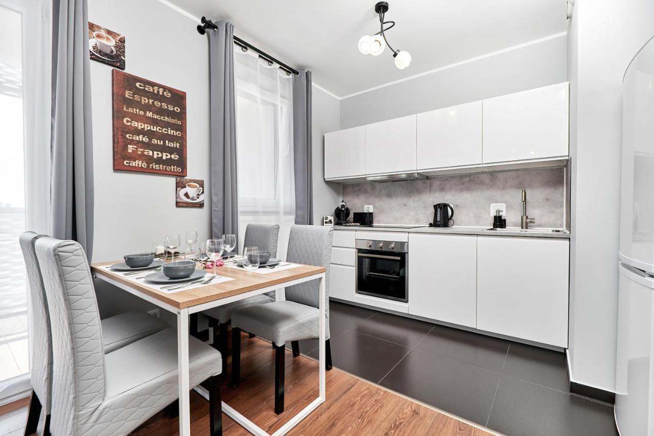 Apartment Wroclaw Sikorskiego With Free Garage By Renters Prestige Exterior foto